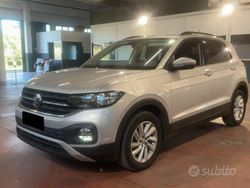 Argento Usata 2019 VW T-Cross Style SUV | 17.800 € (Cara)
