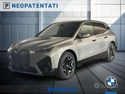 Oxide grey metallizzato Nuova 2025 BMW iX Comfort Edition SUV | 63.900 € (Ottimo prezzo)
