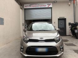 Grigio Usata 2019 Kia Picanto X-Line Due volumi | 10.000 € (Buon prezzo)