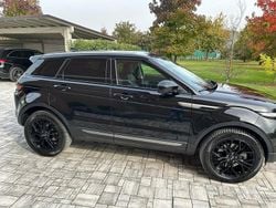 Nero Usata 2019 Land Rover Range Rover evoque Tre volumi | 19.500 €