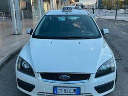 Bianco Usata 2006 Ford Focus Station wagon | 1500 €