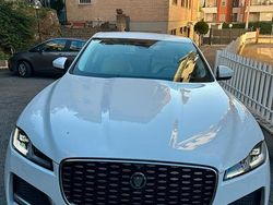 Bianco Usata 2021 Jaguar F-Pace SUV | 29.500 € (Ottimo prezzo)