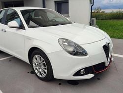 Bianco Usata 2018 Alfa Romeo Giulietta Tech Edition Tre volumi | 12.900 € (Buon prezzo)