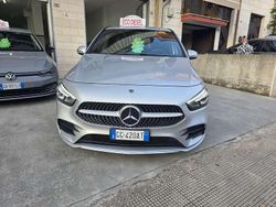 Grigio Usata 2021 Mercedes B180 Premium Monovolume | 23.500 € (Cara)