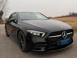 Nero Usata 2020 Mercedes A180 Premium Tre volumi | 25.000 € (Cara)