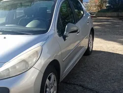 Usata 2009 Peugeot 207 Due volumi | 2900 € (Buon prezzo)