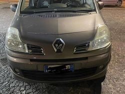 Grigio Usata 2013 Renault Modus Monovolume | 1990 €