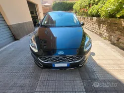 Nero Usata 2018 Ford Fiesta Vignale Due volumi | 10.950 € (Buon prezzo)