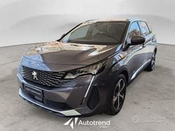 Grigio scuro Usata 2021 Peugeot 5008 Allure Monovolume | 22.000 € (Buon prezzo)