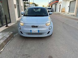 Argento Usata 2020 Fiat 500e Passion Cabrio | 14.200 € (Ottimo prezzo)
