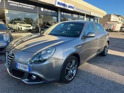 Grigio Usata 2016 Alfa Romeo Giulietta Distinctive Tre volumi | 4900 € (Ottimo prezzo)