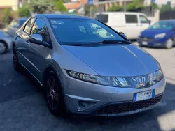 Grigio Usata 2006 Honda Civic Comfort Tre volumi | 4500 € (Buon prezzo)