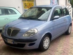 Blu/azzurro Usata 2005 Lancia Ypsilon Due volumi | 2950 € (Ottimo prezzo)