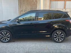 Usata 2017 Ford Kuga ST-Line SUV | 18.000 € (Molto cara)