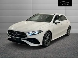 Grigio montagna Nuova 2025 Mercedes A180 Tre volumi | 37.100 € (Buon prezzo)