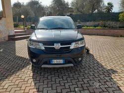 Usata 2012 Fiat Freemont SUV | 6500 € (Cara)