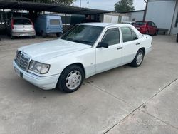 Bianco Usata 1992 Mercedes 190 Tre volumi | 7900 €