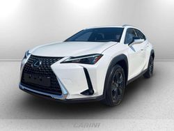 Biancoblack Nuova 2025 Lexus UX 300h SUV | 35.250 € (Buon prezzo)