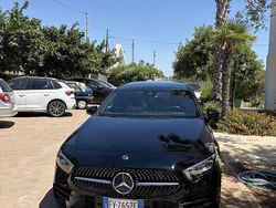 Usata 2019 Mercedes A180 Premium Tre volumi | 32.500 € (Molto cara)