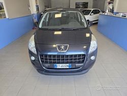 Blu Usata 2013 Peugeot 3008 Business-Line Tre volumi | 5999 € (Buon prezzo)
