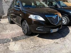 Marrone Usata 2012 Lancia Ypsilon Due volumi | 6300 €