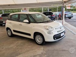 Bianco Usata 2017 Fiat 500L Lounge Monovolume | 10.700 € (Molto cara)