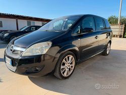 Nero Usata 2008 Opel Zafira Monovolume | 2000 € (Ottimo prezzo)