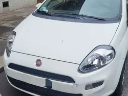 Usata 2014 Fiat Punto Easy Due volumi | 3000 € (Super prezzo)