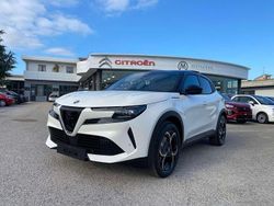 Bianco Nuova 2025 Alfa Romeo Junior Edizione Speciale SUV | 32.990 € (Molto cara)