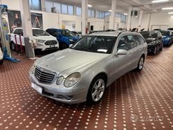Grigio Usata 2007 Mercedes E320 Avantgarde Station wagon | 3600 € (Super prezzo)