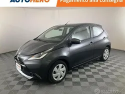 Blu Usata 2017 Toyota Aygo X-play Due volumi | 7799 € (Ottimo prezzo)