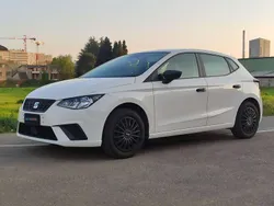 Bianco Usata 2018 Seat Ibiza Reference Due volumi | 9790 € (Buon prezzo)