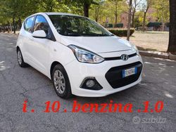 Bianco Usata 2016 Hyundai i10 Due volumi | 6000 €