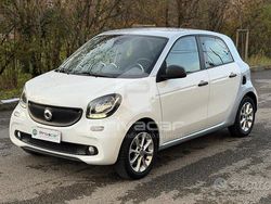 Bianco Usata 2017 Smart ForFour Due volumi | 6990 € (Ottimo prezzo)