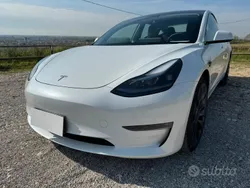 Usata 2023 Tesla Model 3 Performance Tre volumi | 37.000 € (Ottimo prezzo)