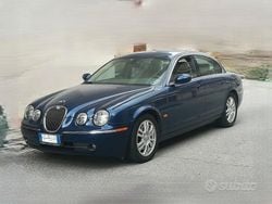 Blu Usata 2005 Jaguar S-Type S Tre volumi | 4000 € (Buon prezzo)
