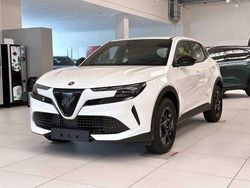 Bianco Nuova 2025 Alfa Romeo GT Junior SUV | 23.950 € (Super prezzo)
