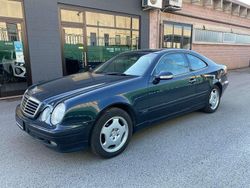 Grigio scuro Usata 2002 Mercedes CLK200 Elegance Coupé | 3750 € (Ottimo prezzo)