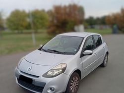 Grigio Usata 2012 Renault Clio IV Tre volumi | 2500 € (Super prezzo)