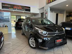 Nero Usata 2017 Kia Picanto Active Due volumi | 7500 € (Ottimo prezzo)