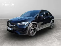 Nero cosmo Usata 2023 Mercedes GLA200 Premium SUV | 37.900 € (Buon prezzo)