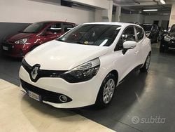 Bianco Usata 2014 Renault Clio IV Tre volumi | 4500 € (Buon prezzo)