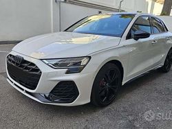 Bianco Nuova 2025 Audi A3 Comfort Tre volumi | 54.000 € (Cara)