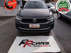 Grigio Usata 2021 VW Tiguan Elegance SUV | 23.990 € (Buon prezzo)
