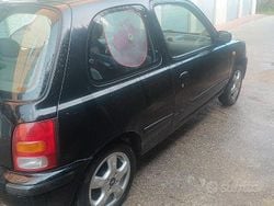 Nero Usata 2000 Nissan Micra Tre volumi | 700 € (Cara)