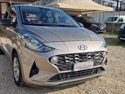 Grigio Usata 2022 Hyundai i10 Advanced Due volumi | 8900 € (Buon prezzo)