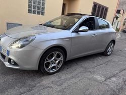 Usata 2014 Alfa Romeo Giulietta Distinctive Due volumi | 13.000 € (Molto cara)