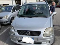 Grigio Usata 2002 Opel Agila Color Edition Due volumi | 1800 € (Buon prezzo)