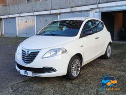 Bianco Usata 2014 Lancia Ypsilon Silver Due volumi | 5990 € (Buon prezzo)