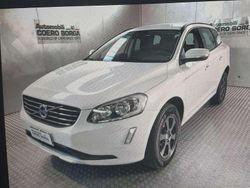Bianco Usata 2014 Volvo XC60 Momentum SUV | 11.111 € (Buon prezzo)